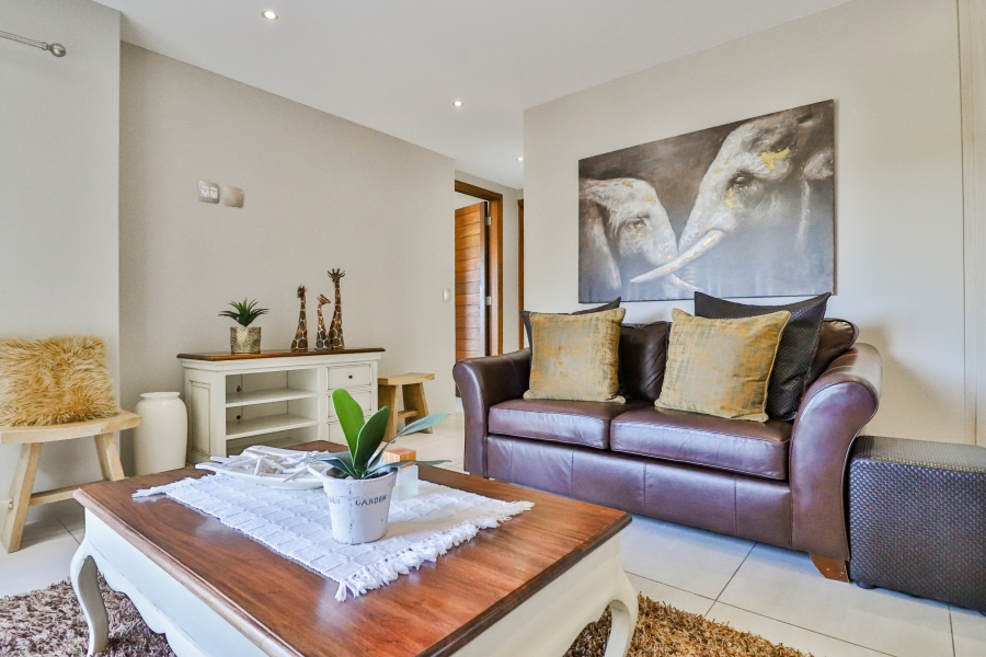 3 Bedroom Property for Sale in Village On Sea Western Cape